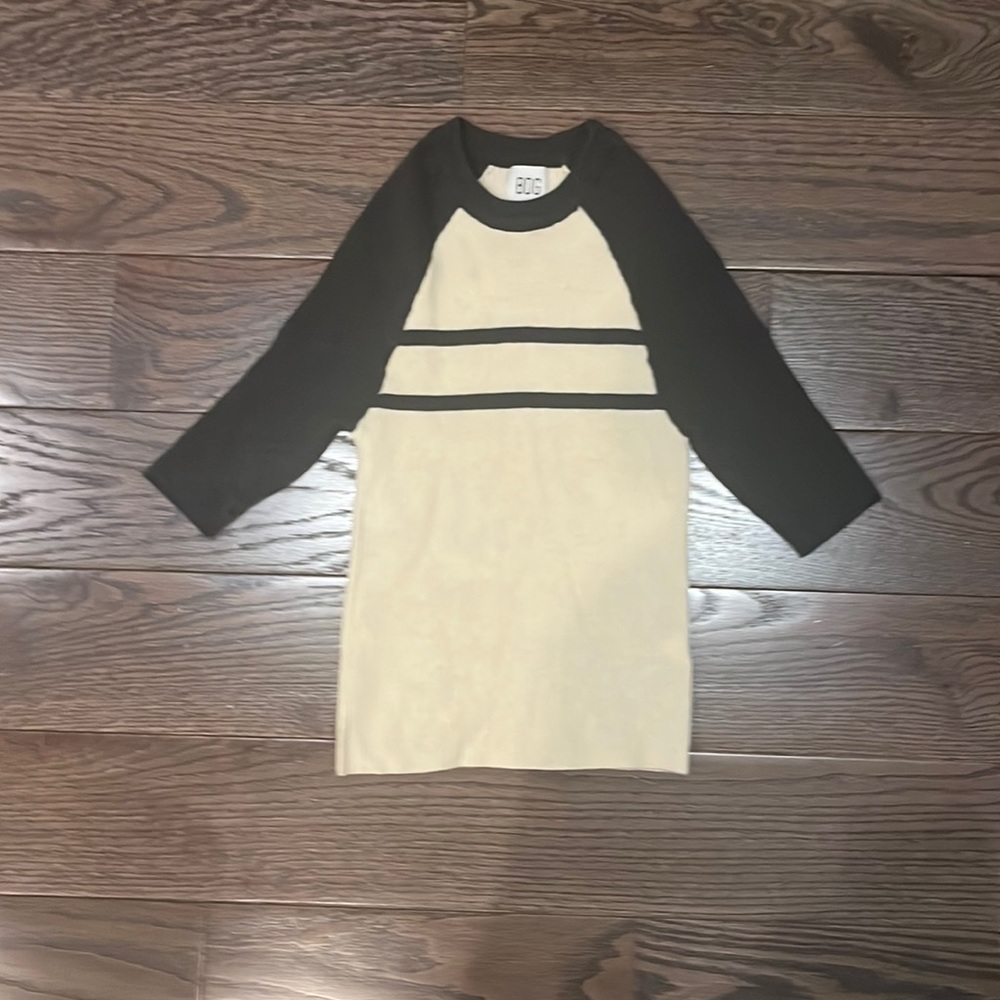 Soft urban outfitters shirt.